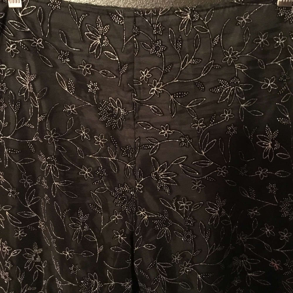 ⚫️🔘⚫️ ORNATE FLORAL PATTERN SHIMMER PANTS ⚫️🔘⚫️